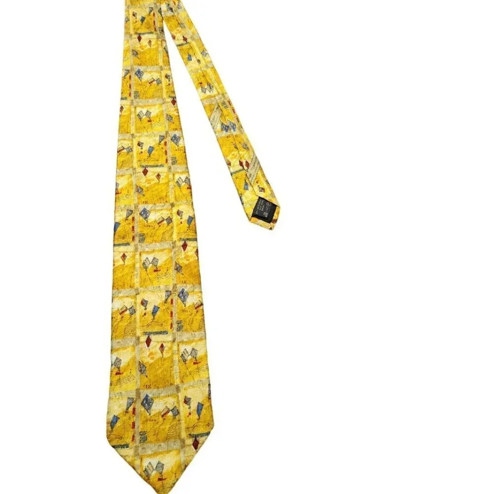 Vintage Ermenegildo Zenga Tie Yellow Tie with Kites Made in Itlay 100% Silk